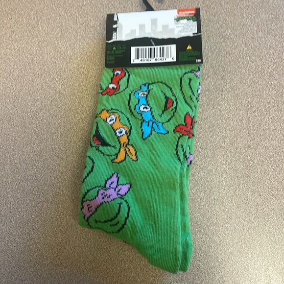Teenage Mutant Ninja Turtles Crew Socks/ Graphic Novelty Crew Socks - Picture 2 of 3